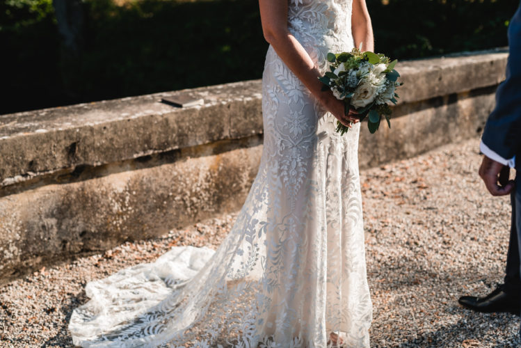 Julie, magnifique mariée, mariage au château de Courtomer dans l'Orne, saison 2018